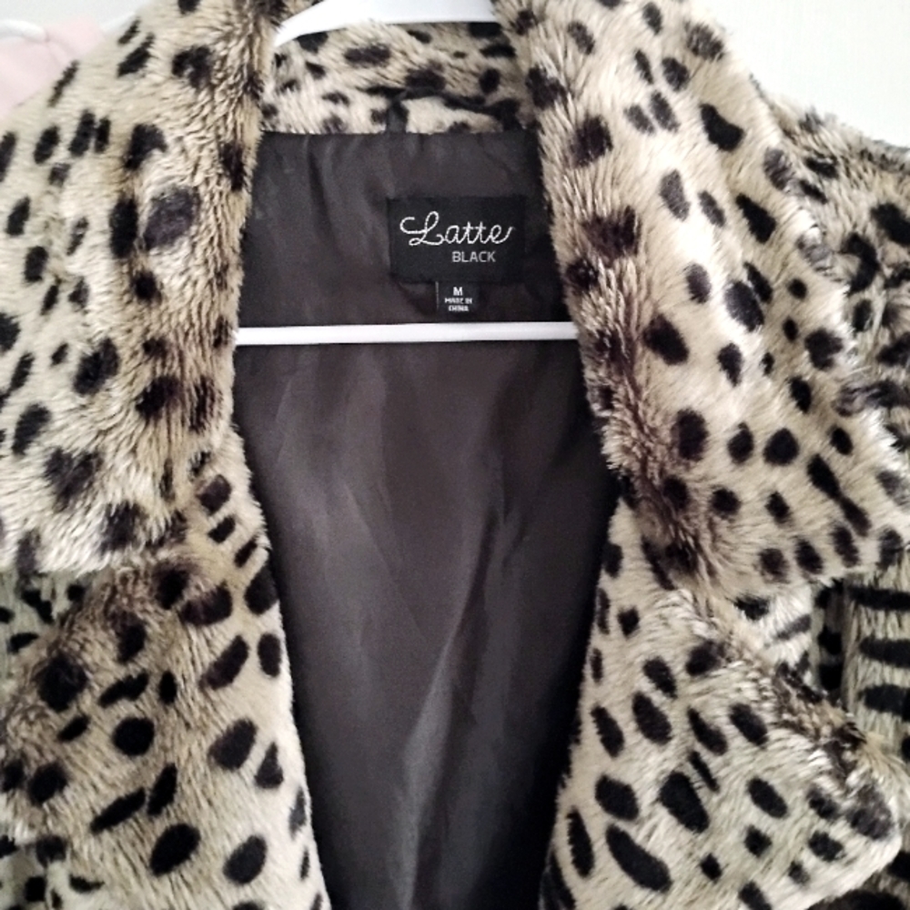 Woman's latte leopard coat